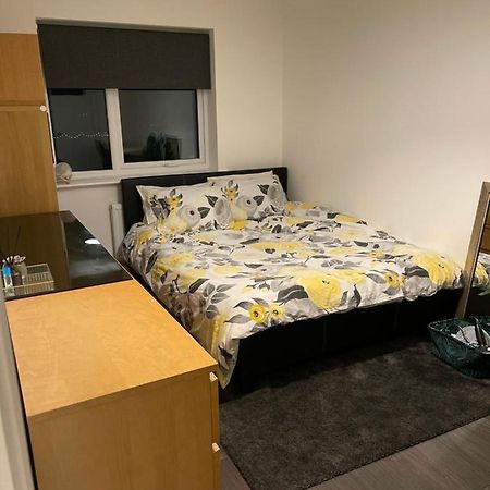 New Modern King Size Room With Ensuite And Parking Manchester Eksteriør billede