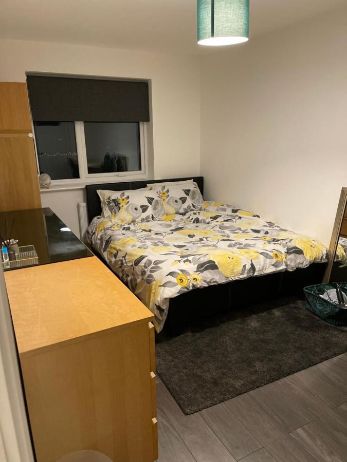 New Modern King Size Room With Ensuite And Parking Manchester Eksteriør billede